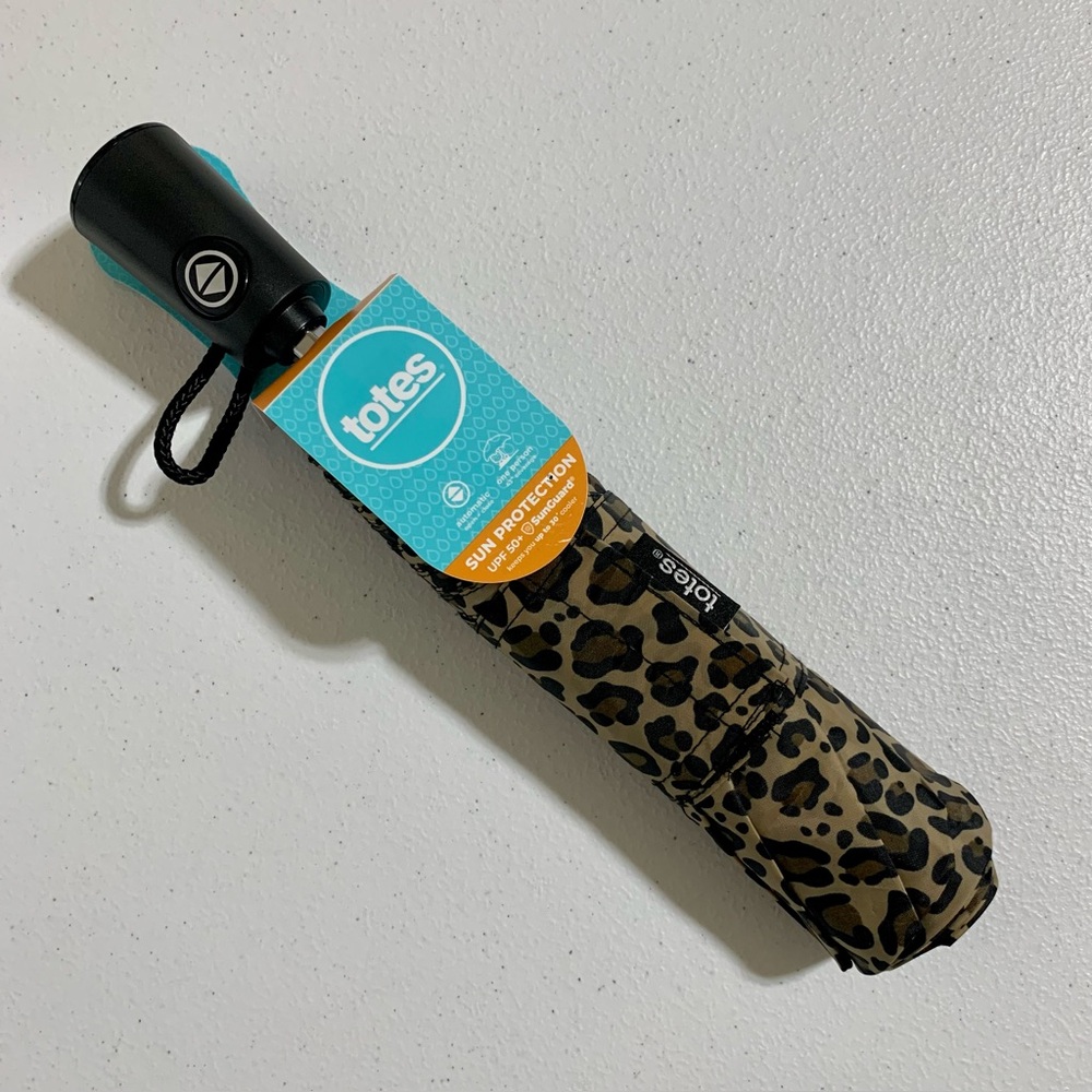 Totes Leopard Print All-Over-Print Compact Umbrella-New
